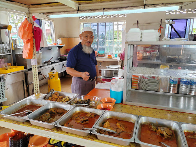 Sarapan Pagi di Sabak Bernam