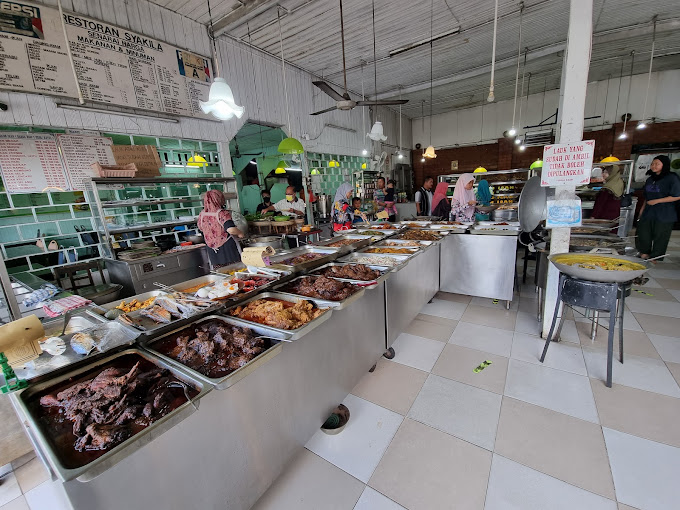 Makan Tengahari di Kota Bharu