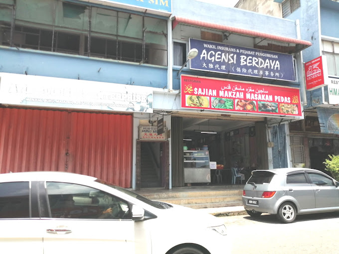 Makan Tengahari di Jasin