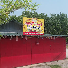 Makan Malam di Sungai Puyu