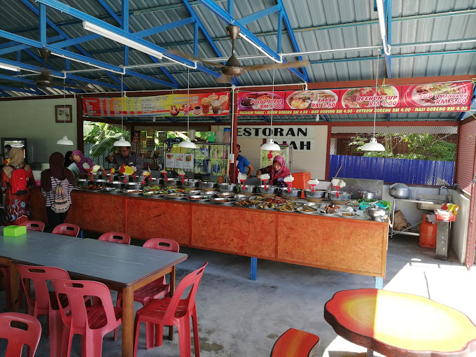 Makan Tengahari di Arau