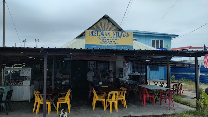 Makan Malam di Kuala Perlis