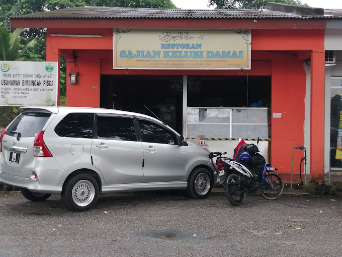 Makan Tengahari di Jasin