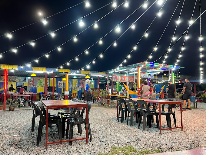 Makan Malam di Kuala Perlis