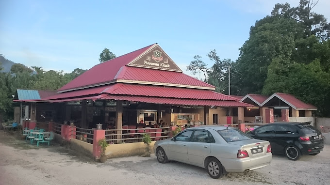 Makan Malam di Hulu Langat