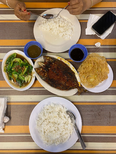 Makan Malam di Hulu Langat