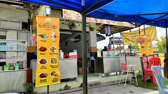 Makan Malam di Tanjung Malim