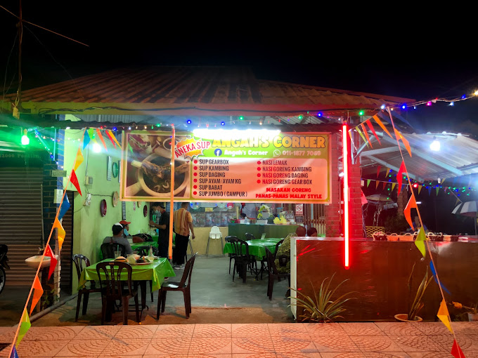 Makan Malam di Pontian