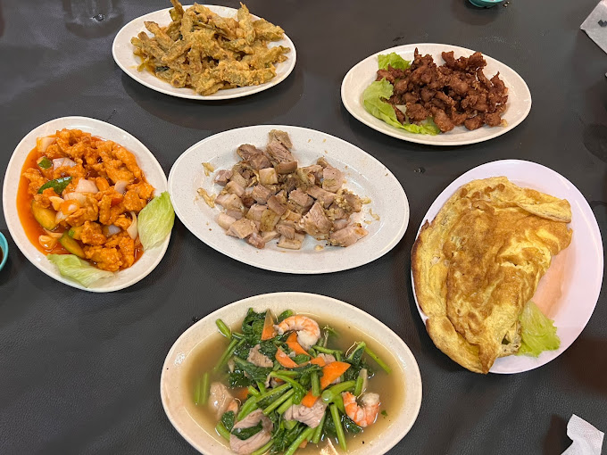 Makan Malam di Penampang