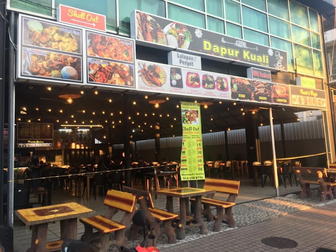 Makan Malam di Miri