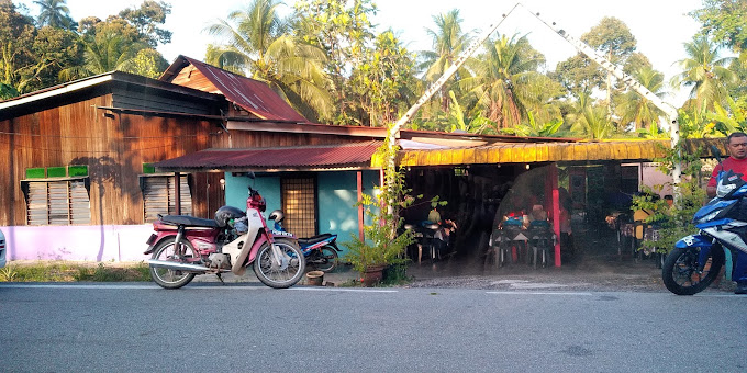 Makan Malam di Batu Kawan