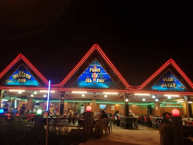 Makan Malam di Kluang