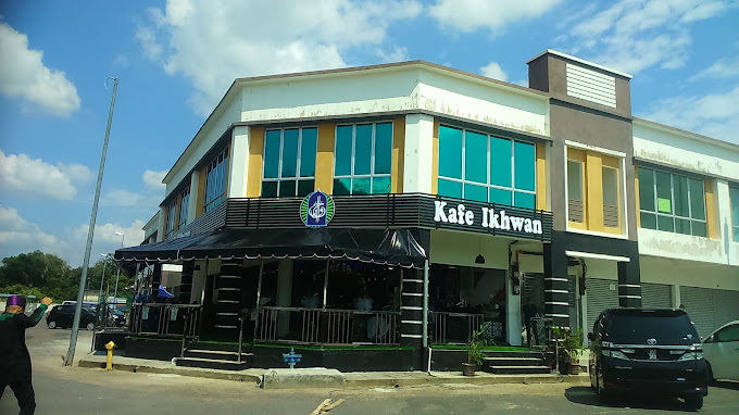 Makan Malam di Segamat