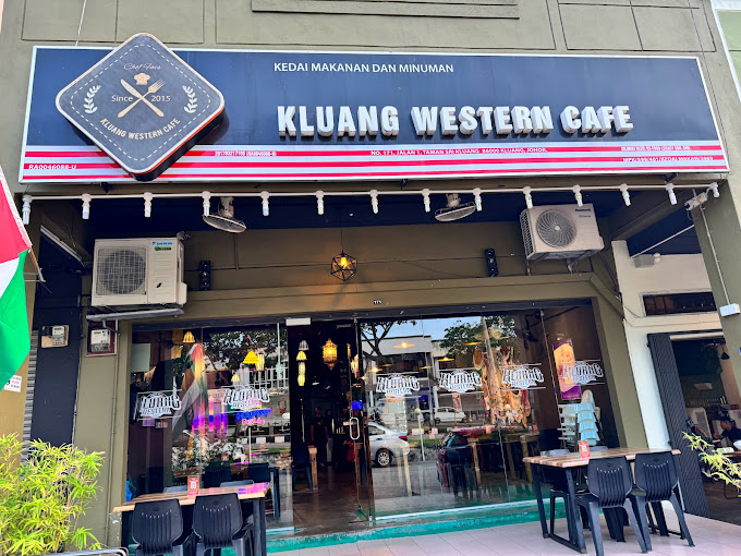 Makan Malam di Kluang