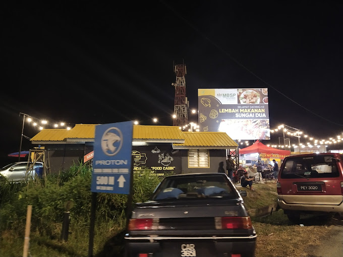 Makan Malam di Sungai Dua