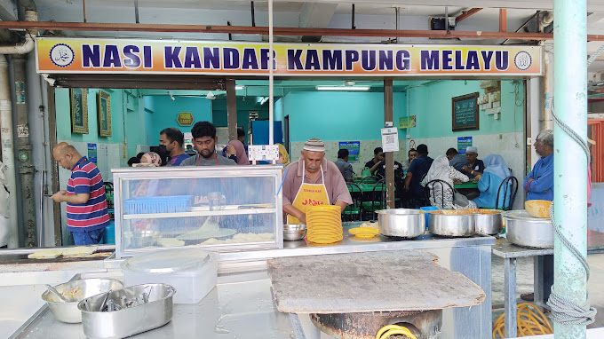 Makan Malam di Air Itam