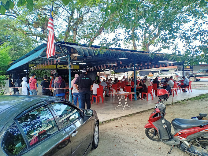 Makan Malam di Taiping