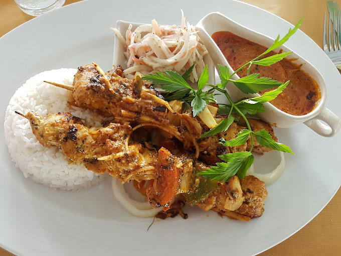 Makan Malam di Langkawi