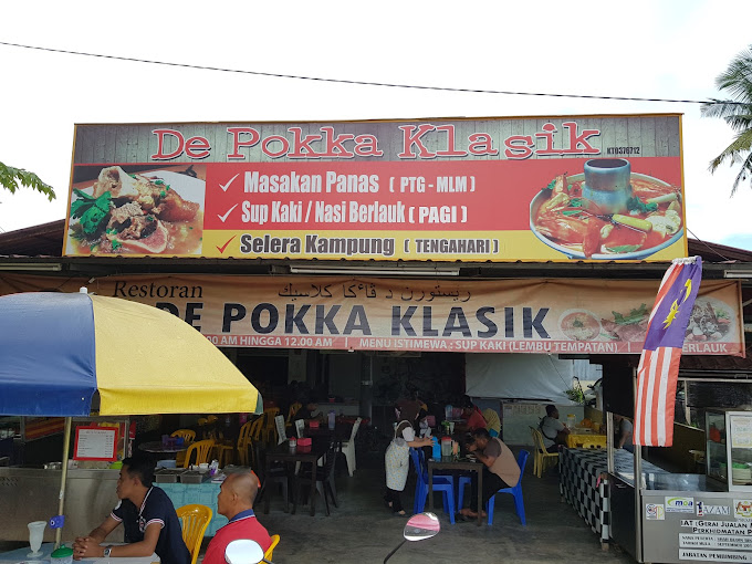 Makan Malam di Pasir Mas