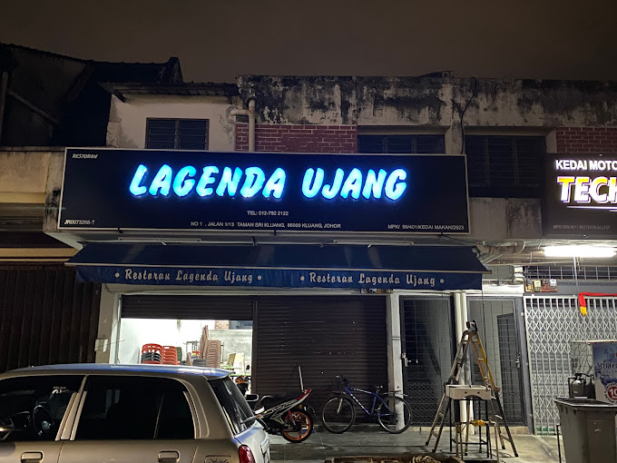 Makan Malam di Kluang