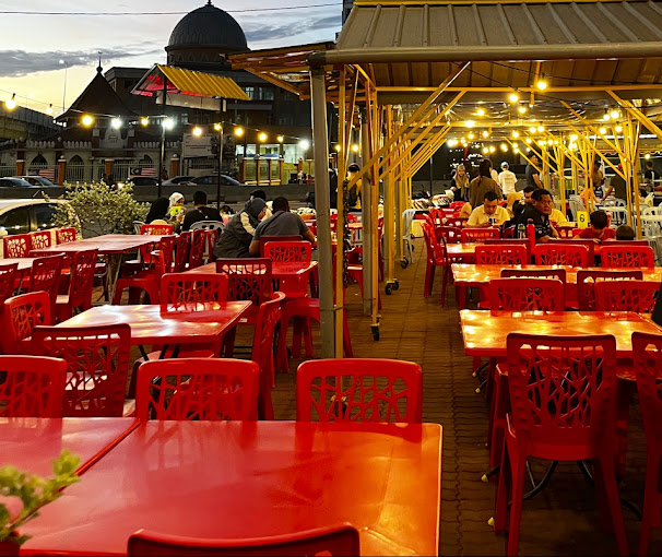 Makan Malam di Titiwangsa