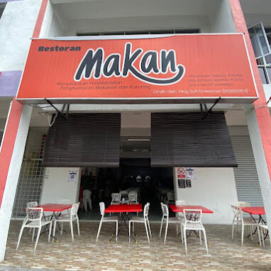 Makan Malam di Batu