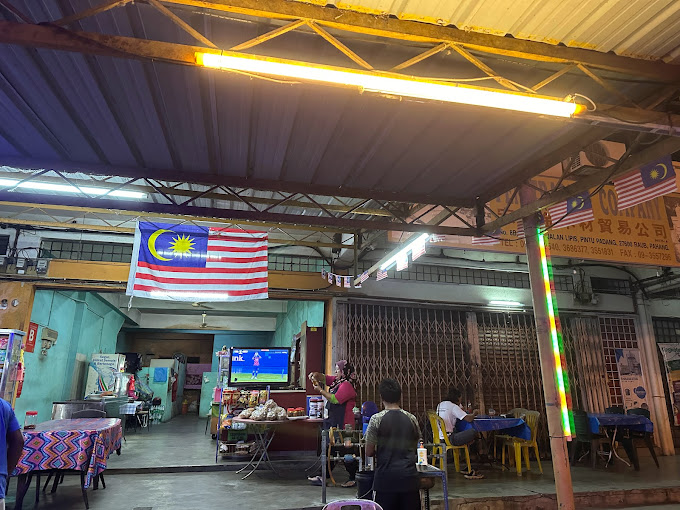 Makan Malam di Raub