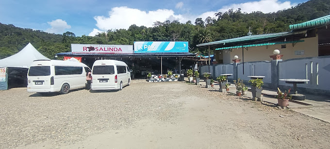 Makan Malam di Telupid