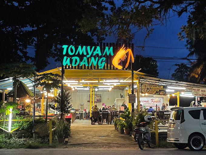 Makan Malam di Machang