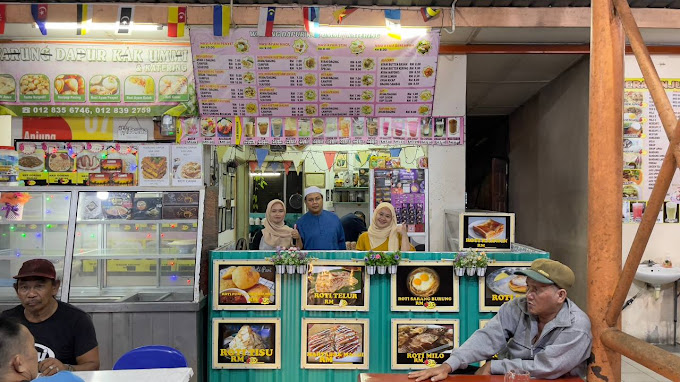 Makan Malam di Membakut