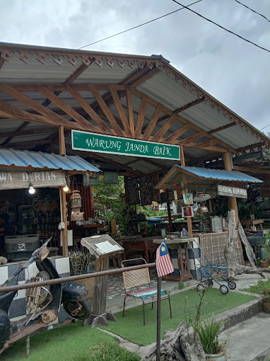 Makan Malam di Bentong